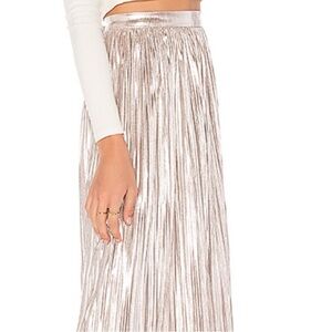 Pleated Metallic Midi Skirt - Silver